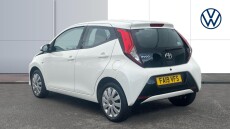Toyota Aygo 1.0 VVT-i X-Play 5dr Petrol Hatchback